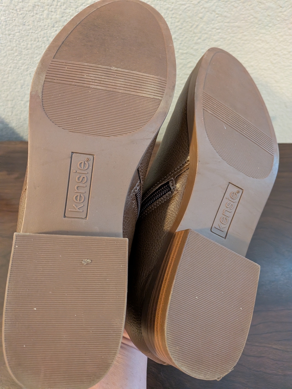 Kensie Women's Brown Slip-On Ankle Boots Size 8 - Picture 6 of 7